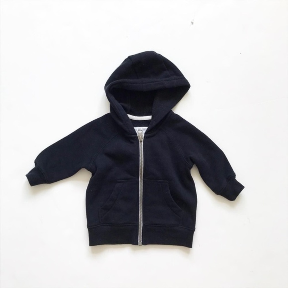 Carters black zip up hoodie EUC 6 months